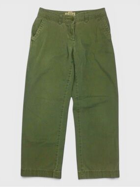 402 10/$50🏄🏻‍♀️ L.L. Bean Green Straight Leg Jeans